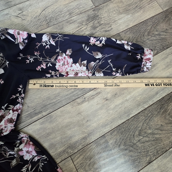 Honey Belle Womens Medium Floral Blue Wrap Dress - Picture 16 of 16